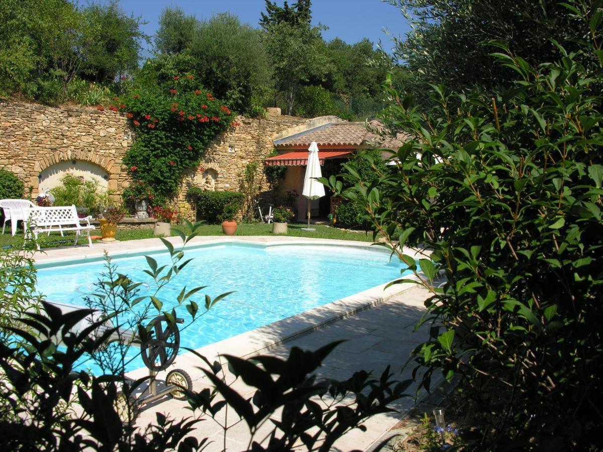 Villa Les Iris Sernhac Kültér fotó